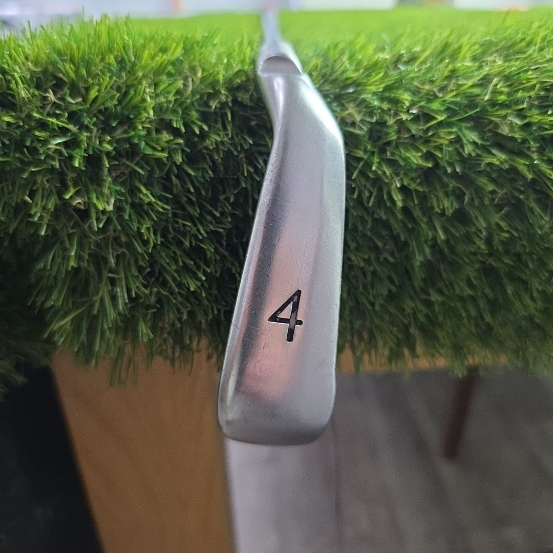 Ping G25 4 Iron Yellow Dot CFS Stiff Flex Shaft 1/2 Inch Shorter