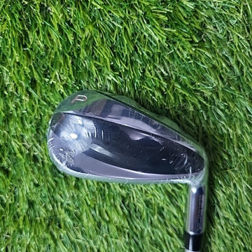 Cobra T Rail Pitching Wedge + 1 Inch Longer Ultralite Ladies / Junior Flex Shaft