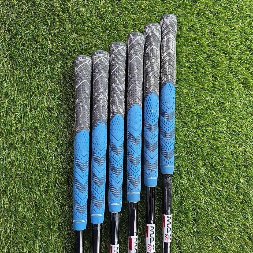 Taylormade Stealth Black Iron Set 5-PW KBS Max 85 Stiff Flex Midsize Grips