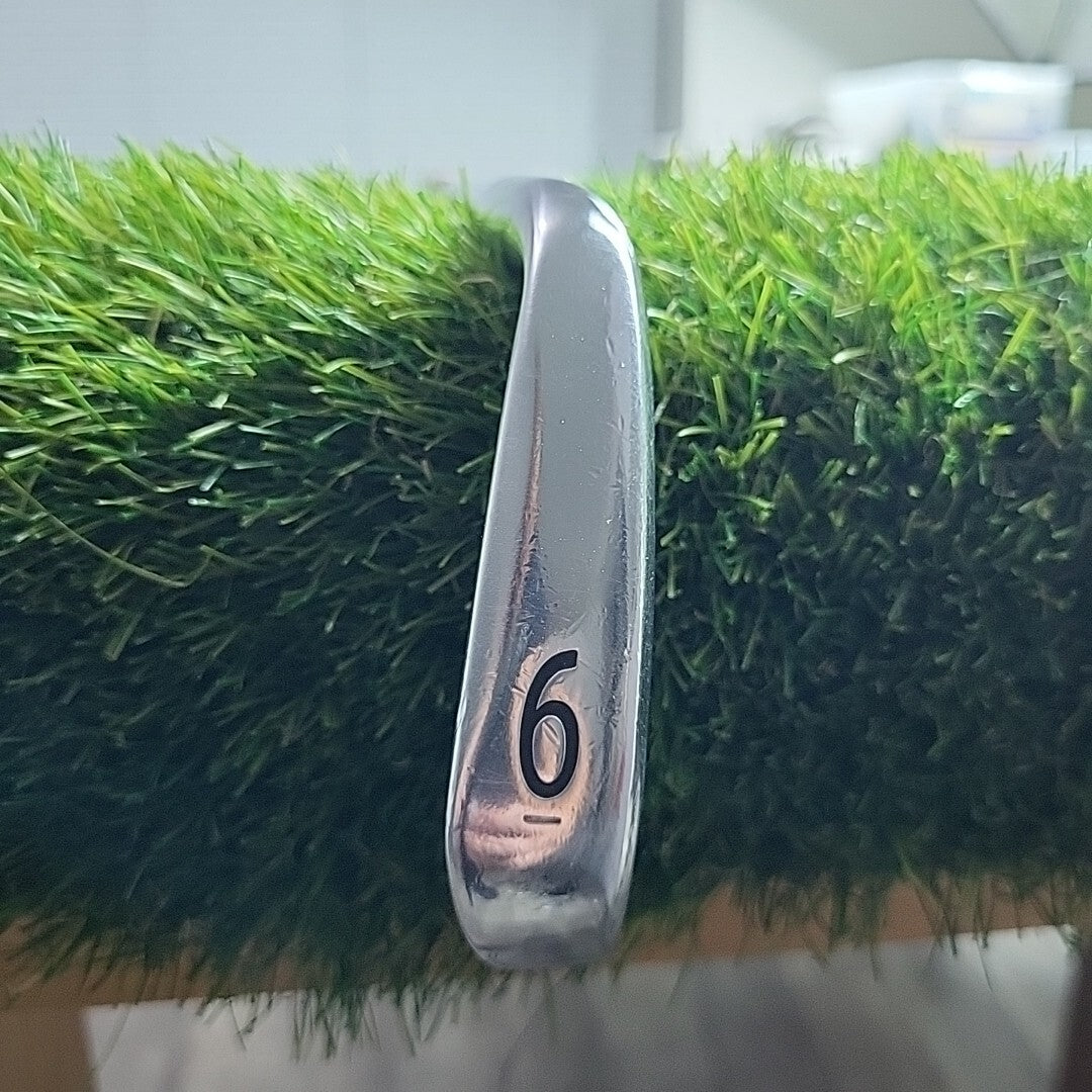 Titleist 718 CB 6 Iron Standard Length Project X 6.0 Stiff Flex Shaft