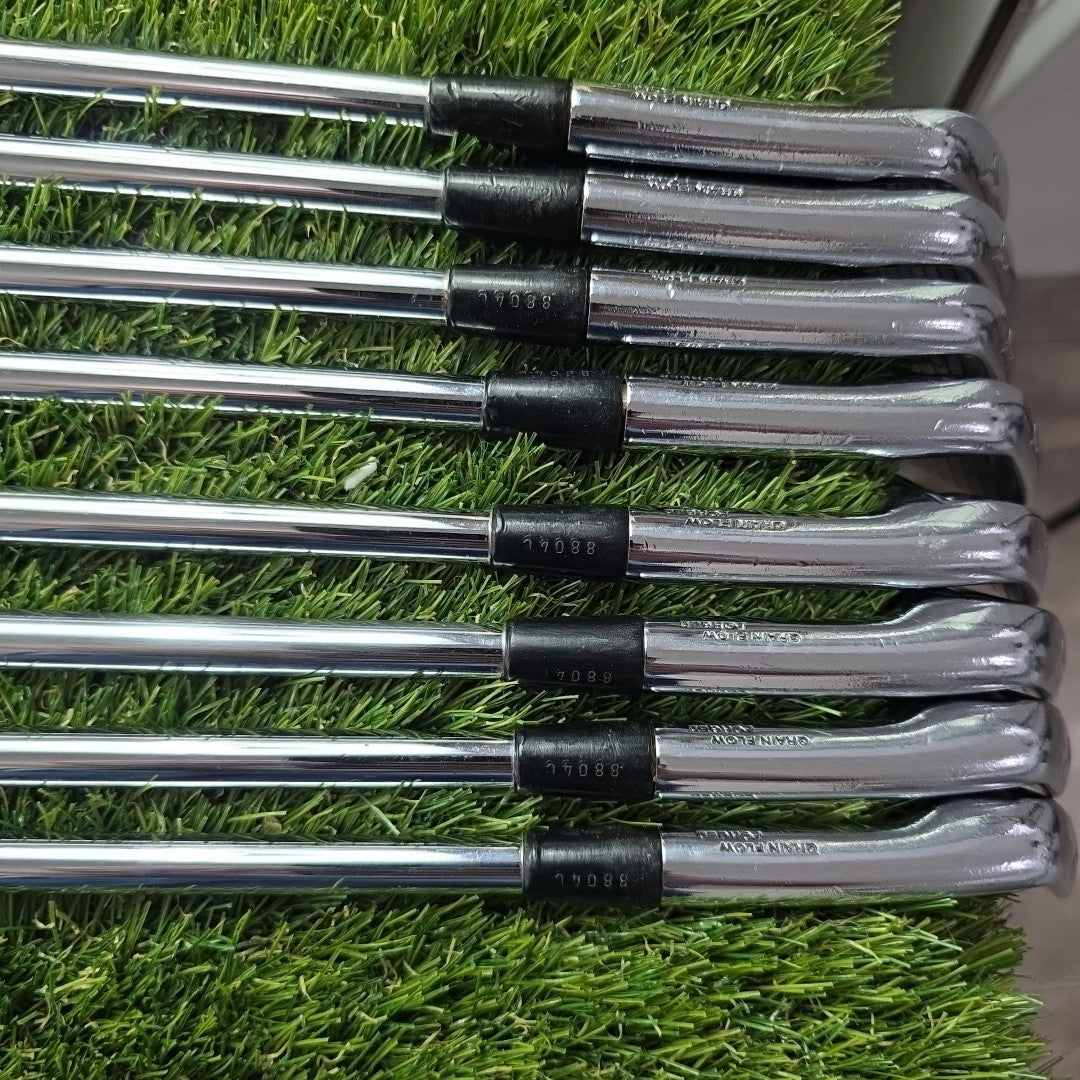 Mizuno MP57 Iron Set 3-PW Dynamic Gold Stiff Flex Shafts