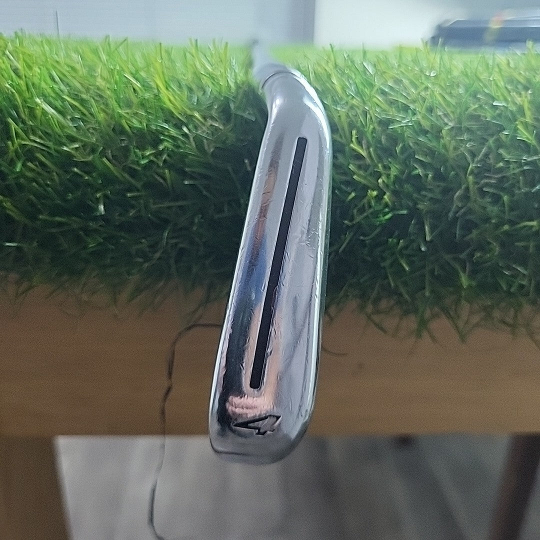 Taylormade Rbladez Tour 4 Iron Dynamic Gold Stiff Flex Shaft