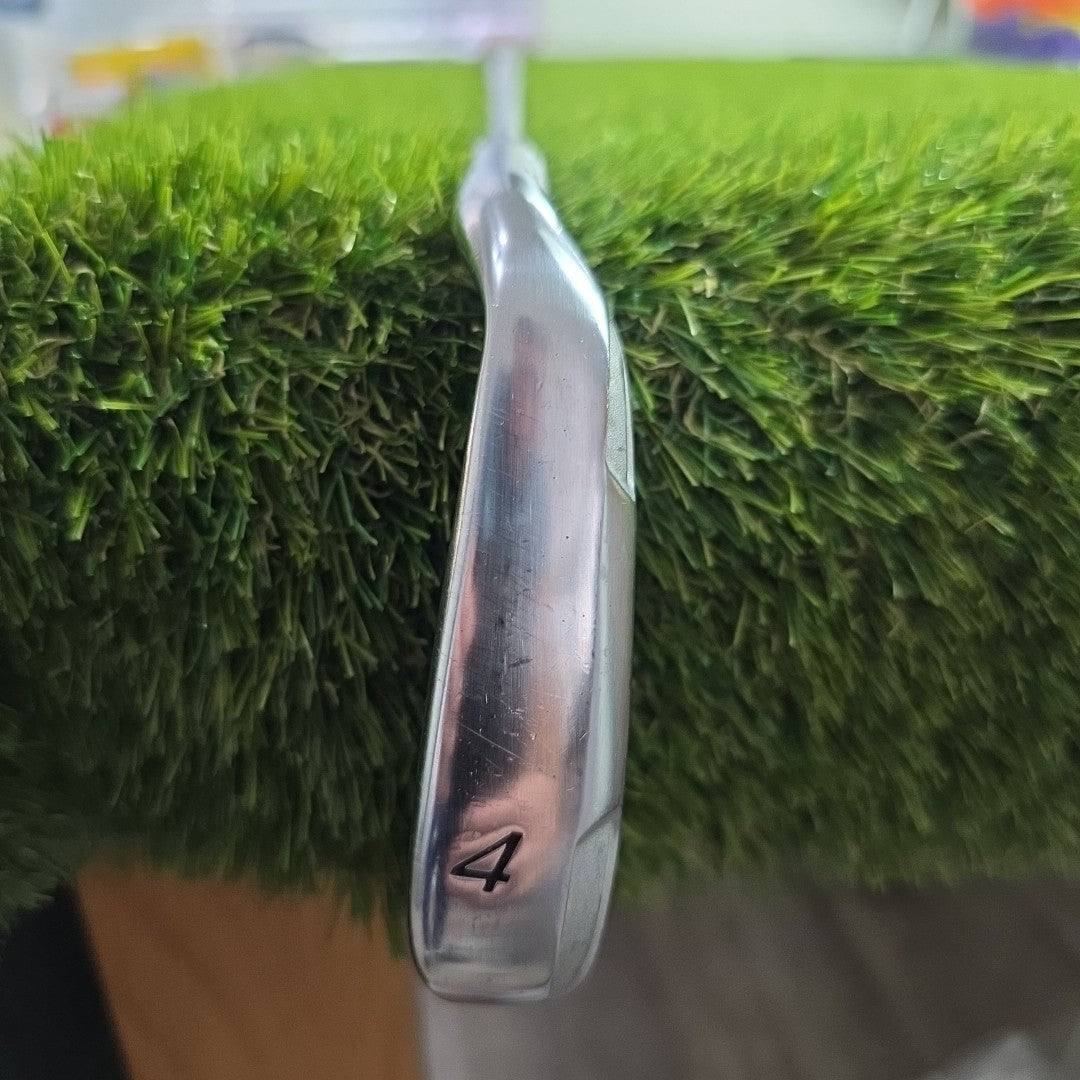 Taylormade Burner 4 Iron Regular Flex New Midsize Grip