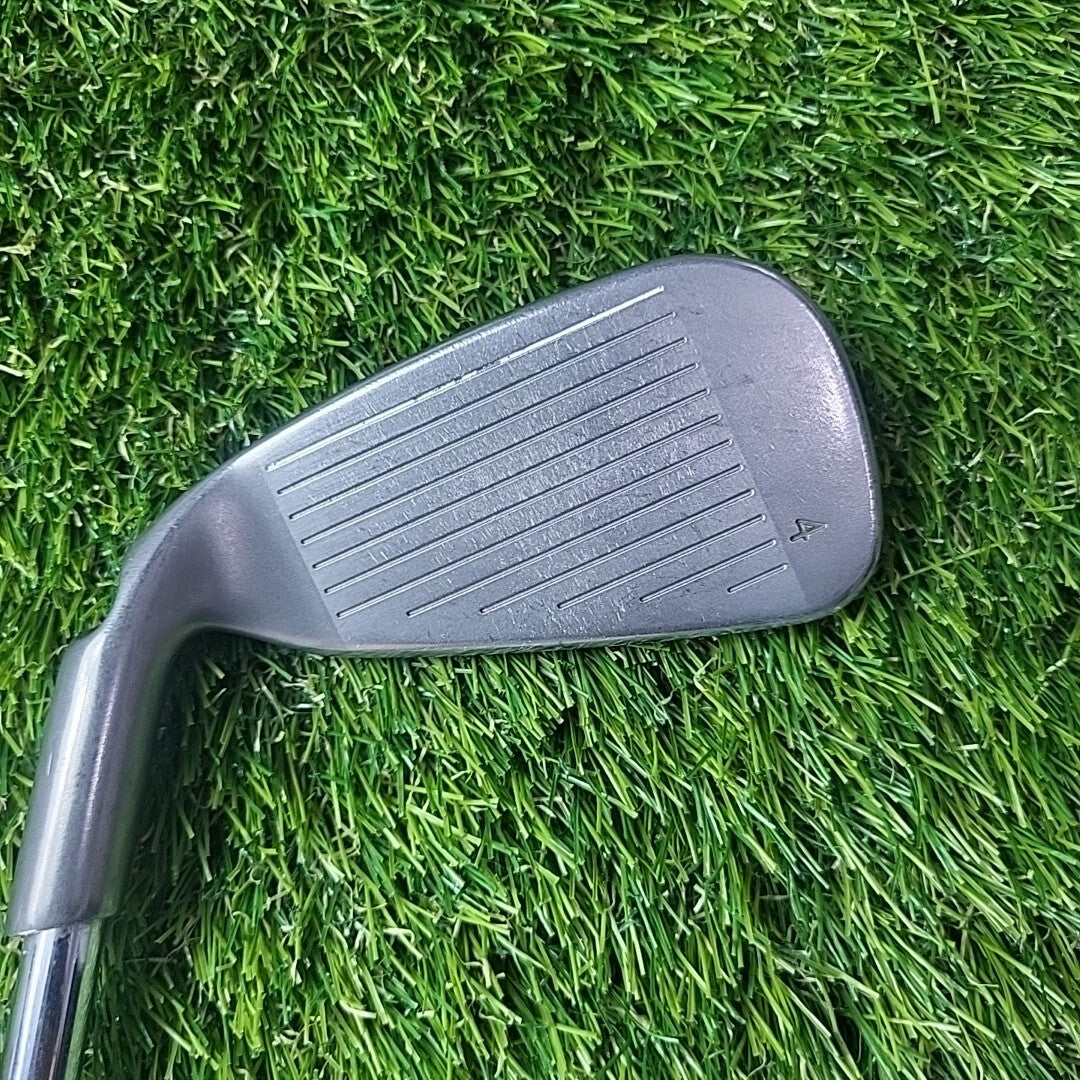 Ping G30 4 Iron Yellow Dot 1/4 Inch Longer CFS Distance Regular Flex