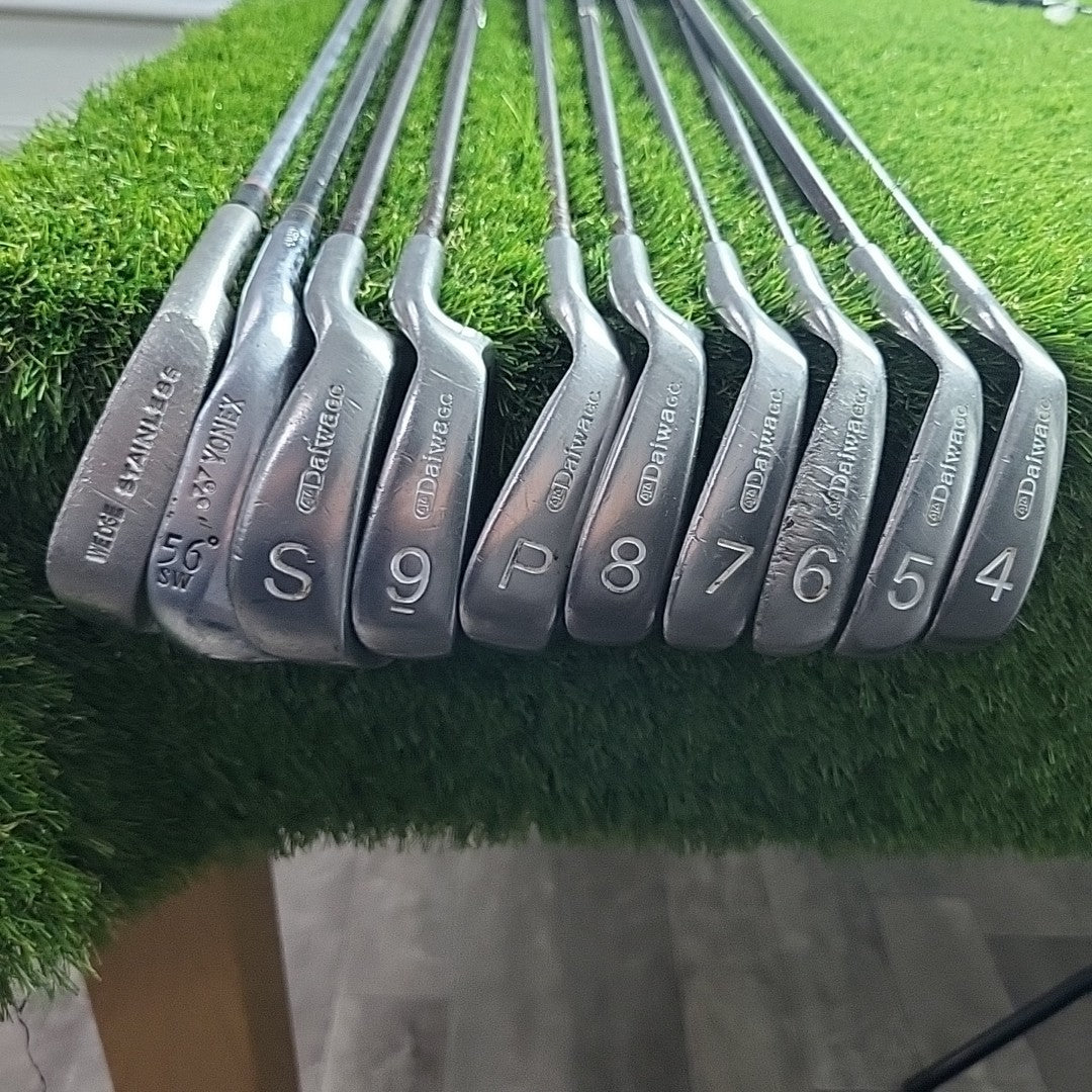 Daiwa Go Srx-7 Iron Set 4-SW + 2 Free Wedges + Putter