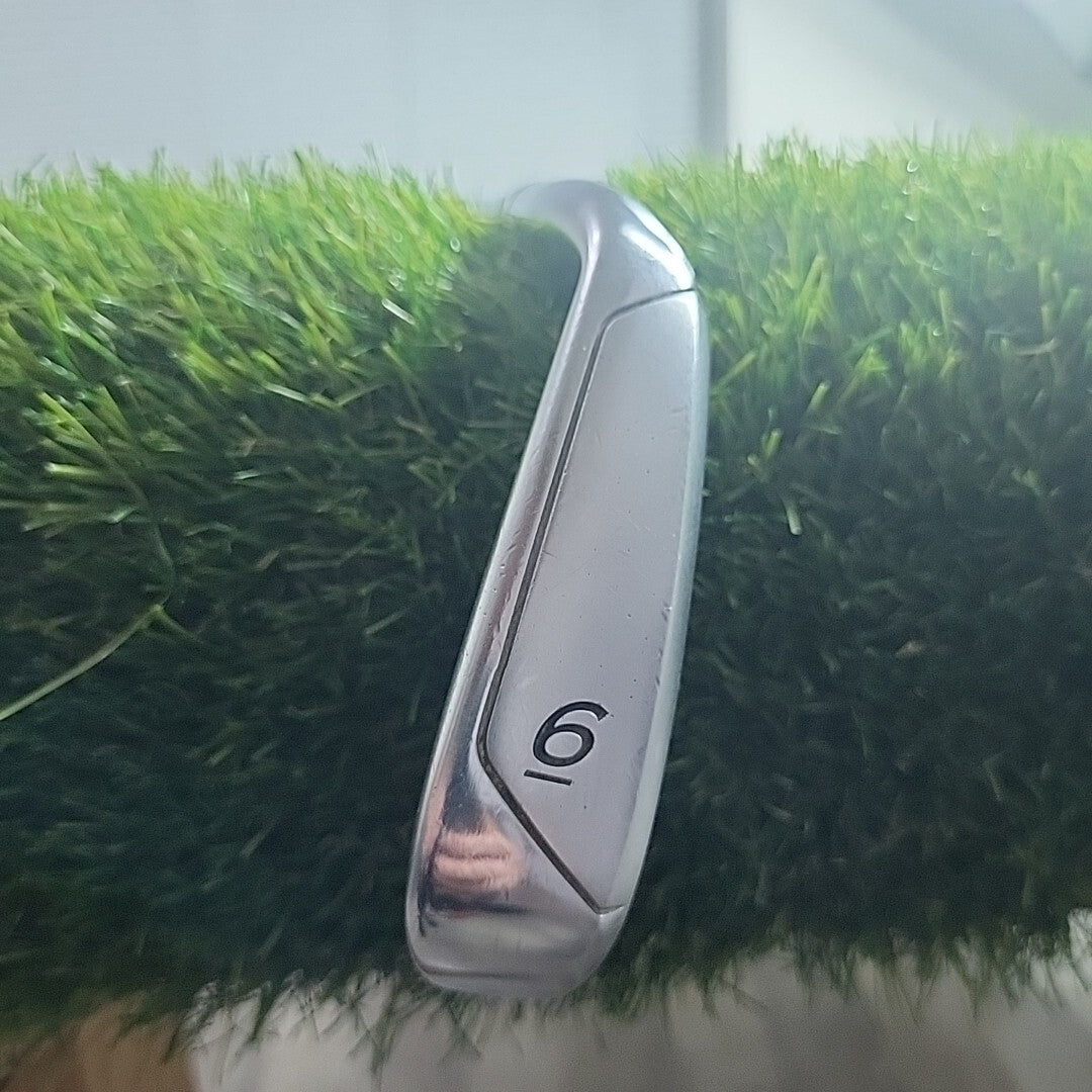 Taylormade R11 6 Iron 1/2 Inch Longer KBS Tour 90 Regular Flex Shaft