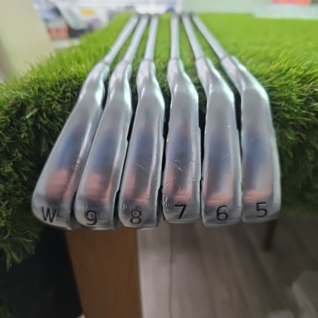 PXG 0311 P GEN 4 Iron Set 5-PW Elevate Tour Stiff Flex Shafts