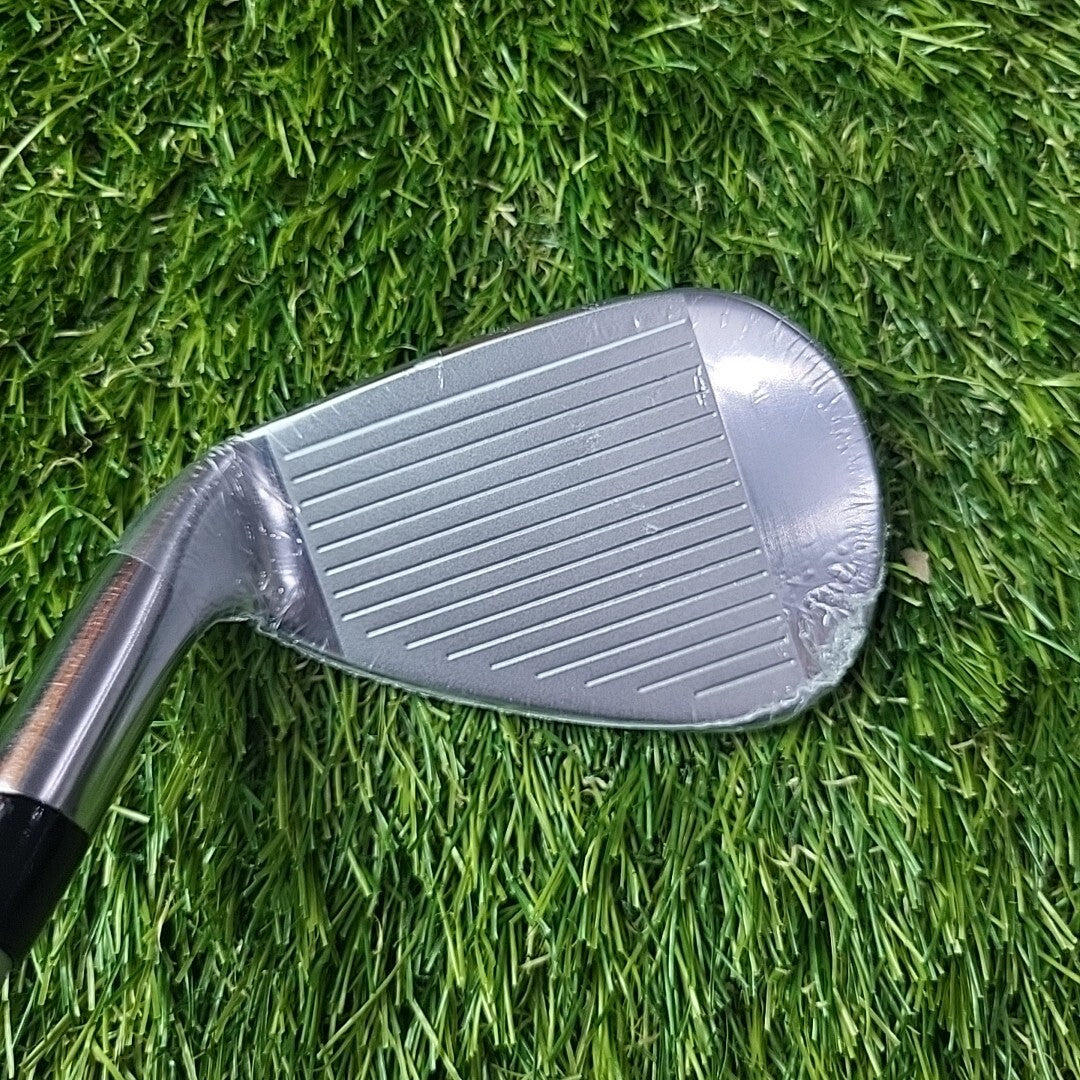 Cobra F-Max Sand Wedge Ultralite 45 Ladies / Junior Flex *BRAND NEW*
