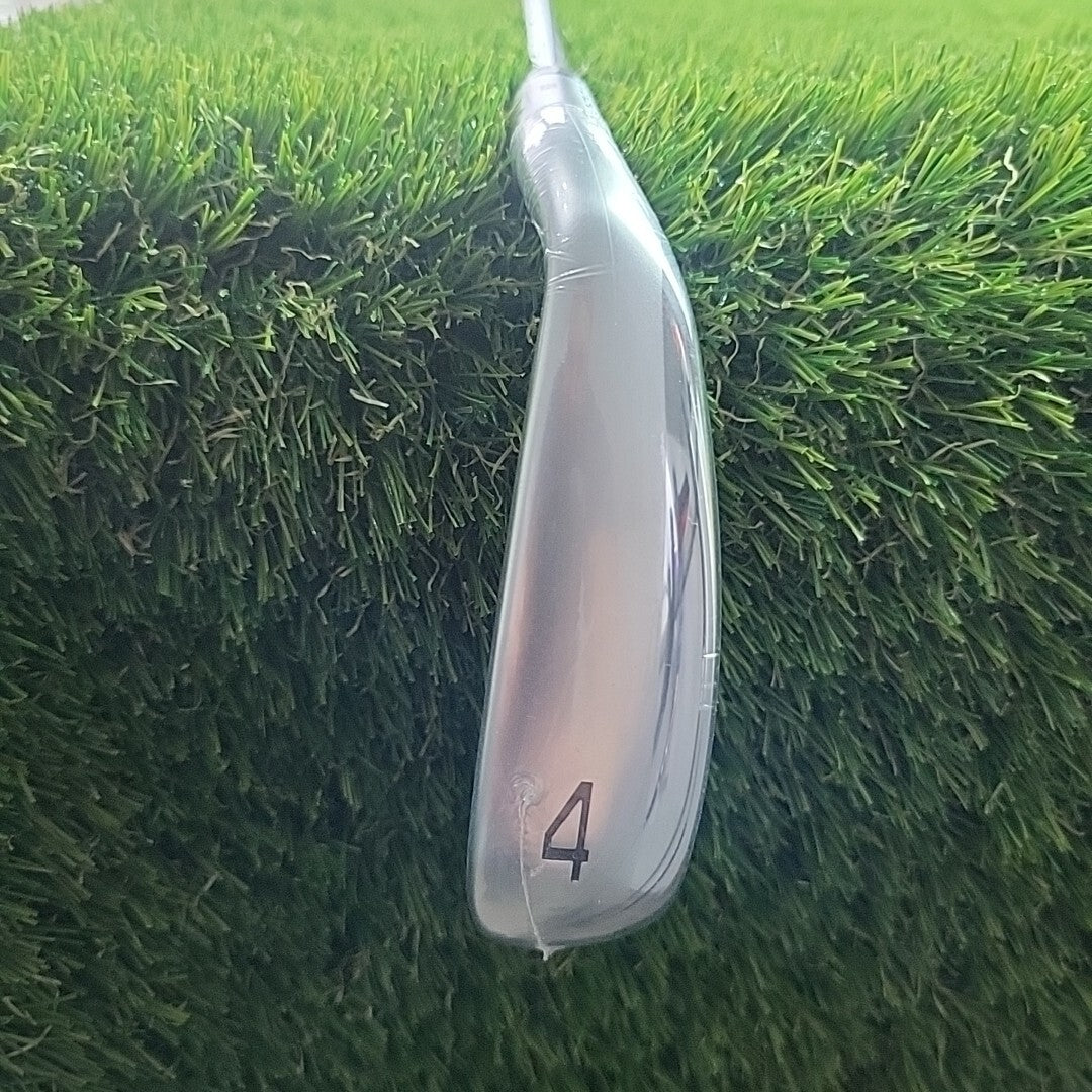 Mizuno JPX 921 Hot Metal 4 Iron Dynamic Gold Stiff Flex Shaft *BRAND NEW*