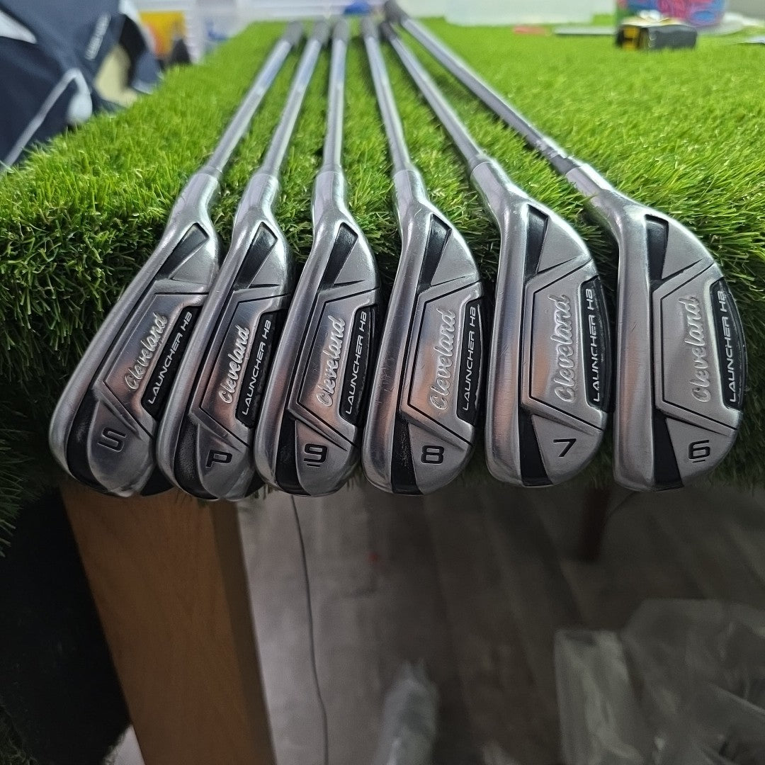 Cleveland Launcher HB Iron Set 6-PW+SW Miyazaki Regular Flex Graphite Shafts
