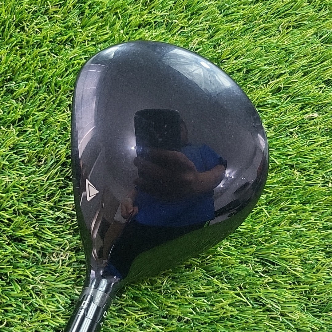 Titleist 915F 3 Wood 16.5 Degree Diamana Regular Flex Shaft
