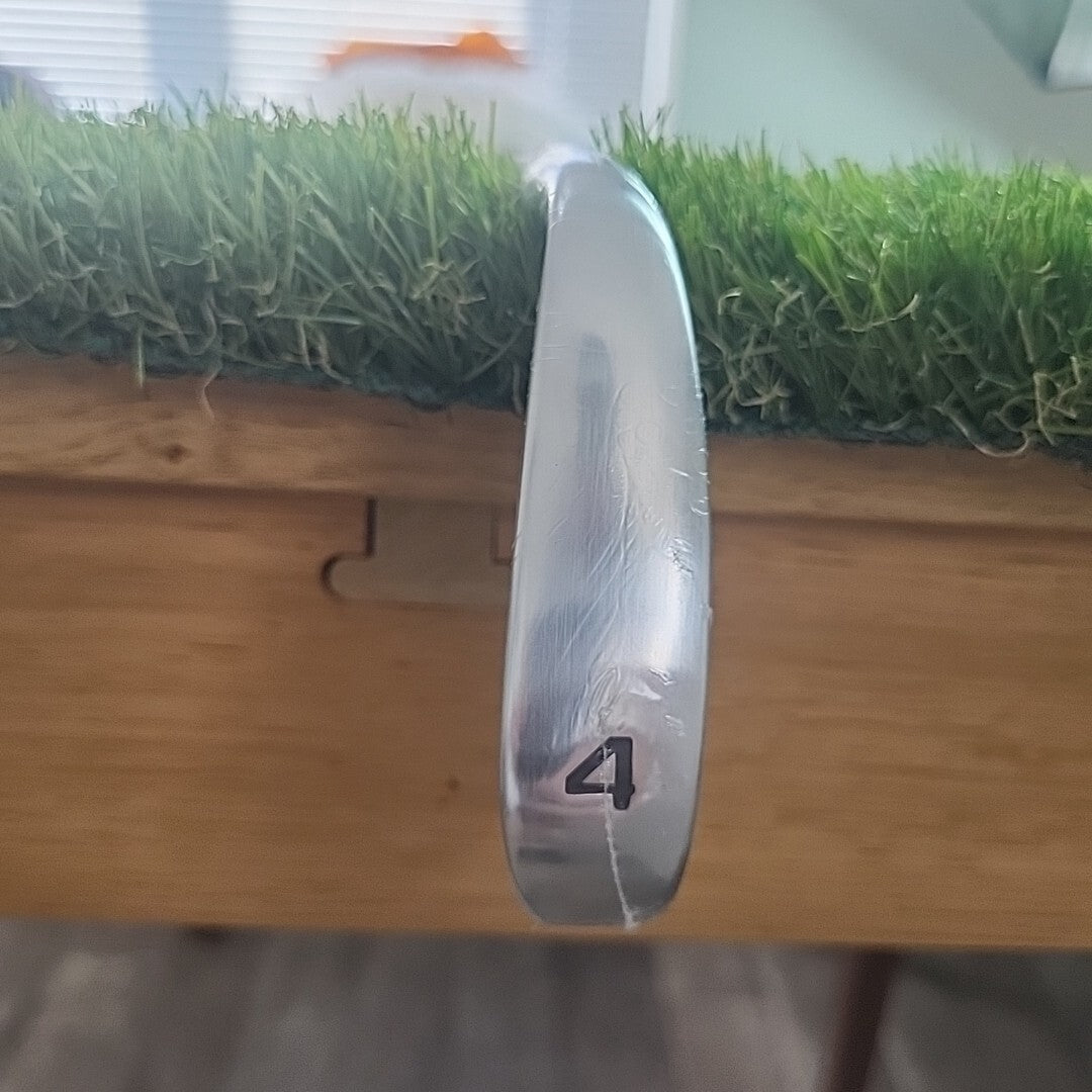 Cobra King Tour 4 Iron 1/2 Inch Longer Dynamic Gold X100 X Stiff *NEW*