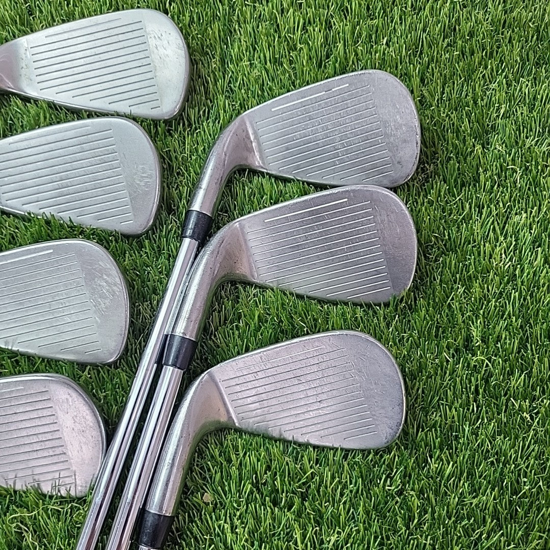 Cobra Amp Cell S Iron Set 4-PW Regular Flex Shafts