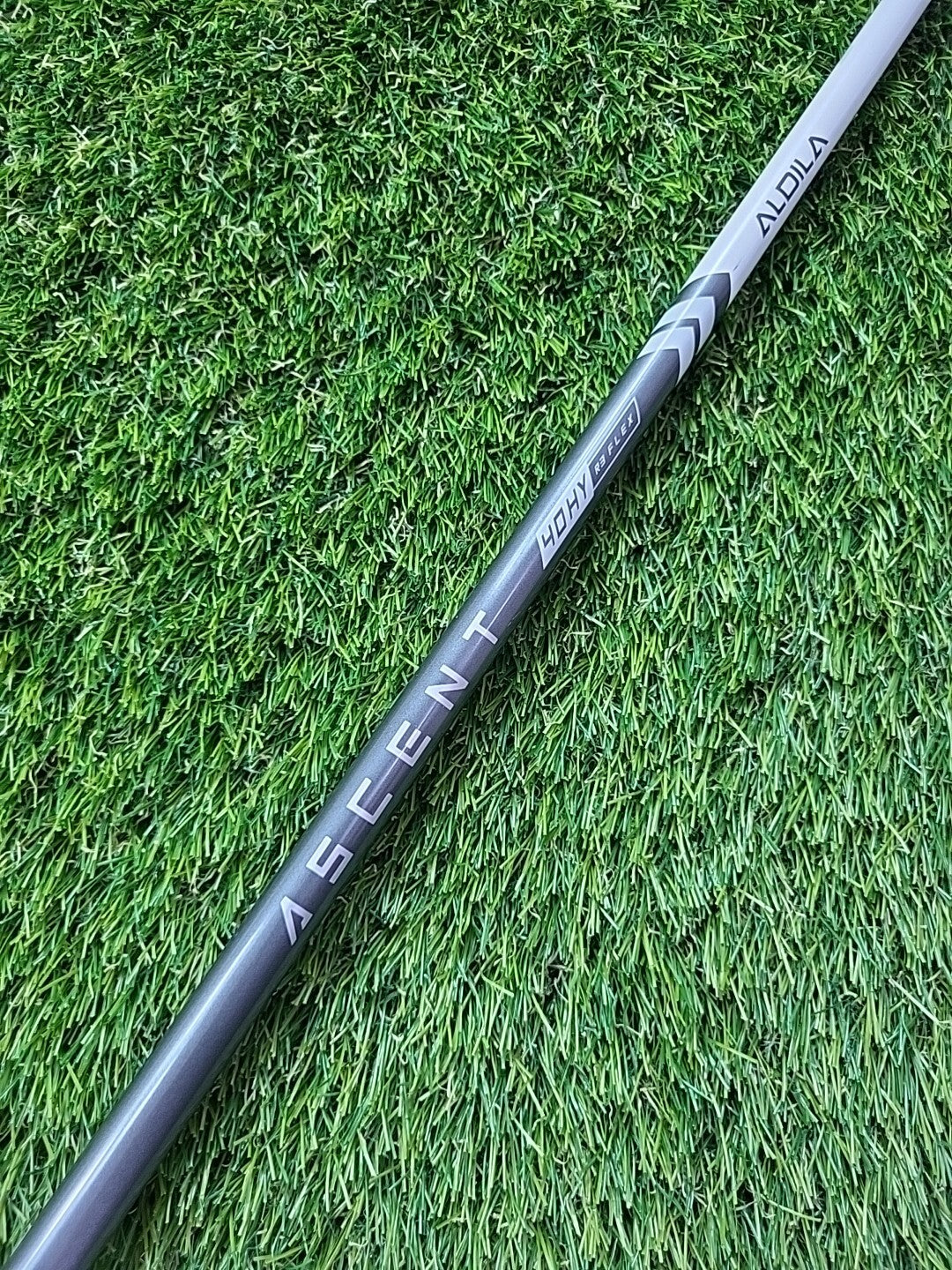 Aldilla Ascent 40HY Regular Flex Hybrid Shaft Titleist Adapter 37.75"
