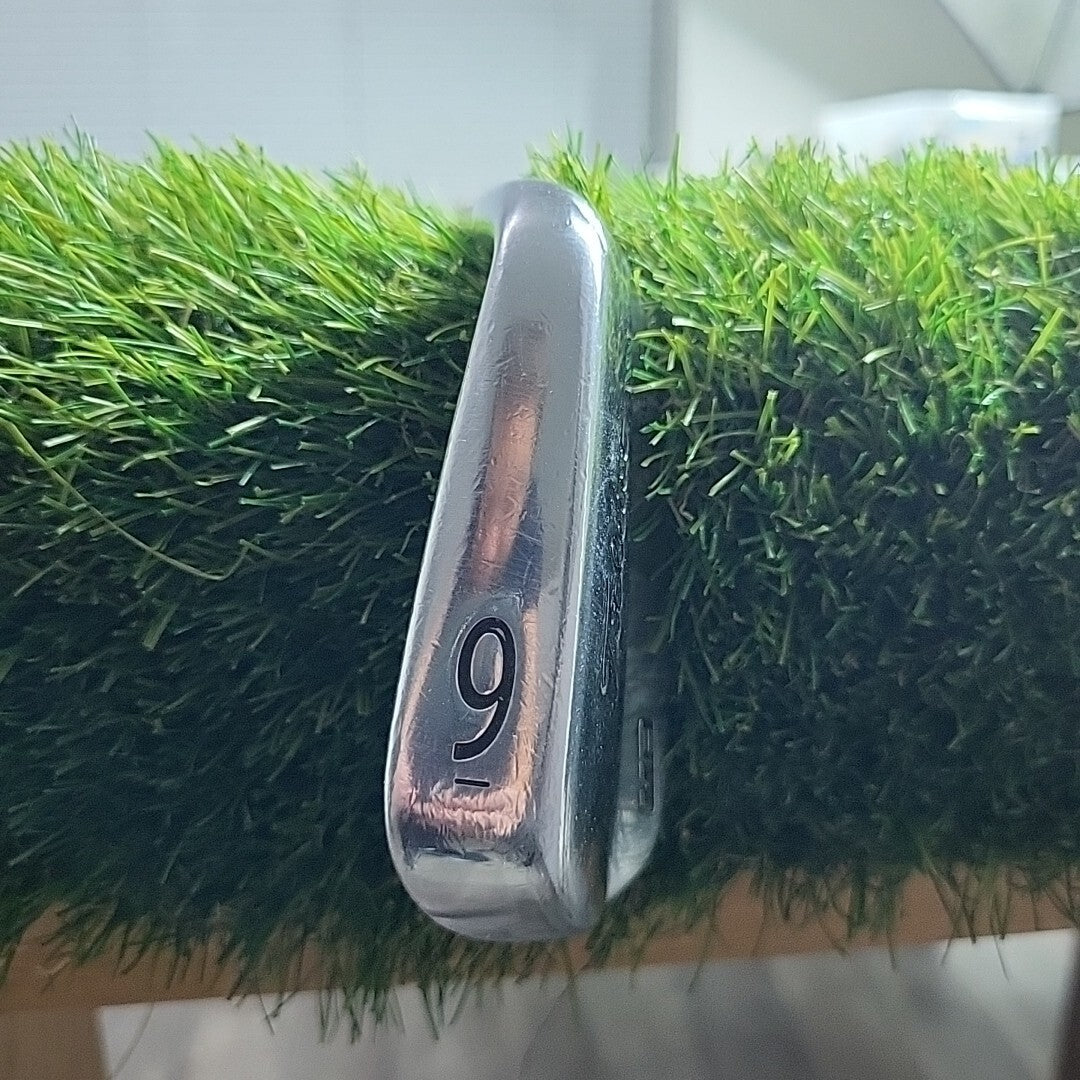 Titleist 718 MB 9 Iron Standard Length Project X 6.0 Stiff Flex Shaft