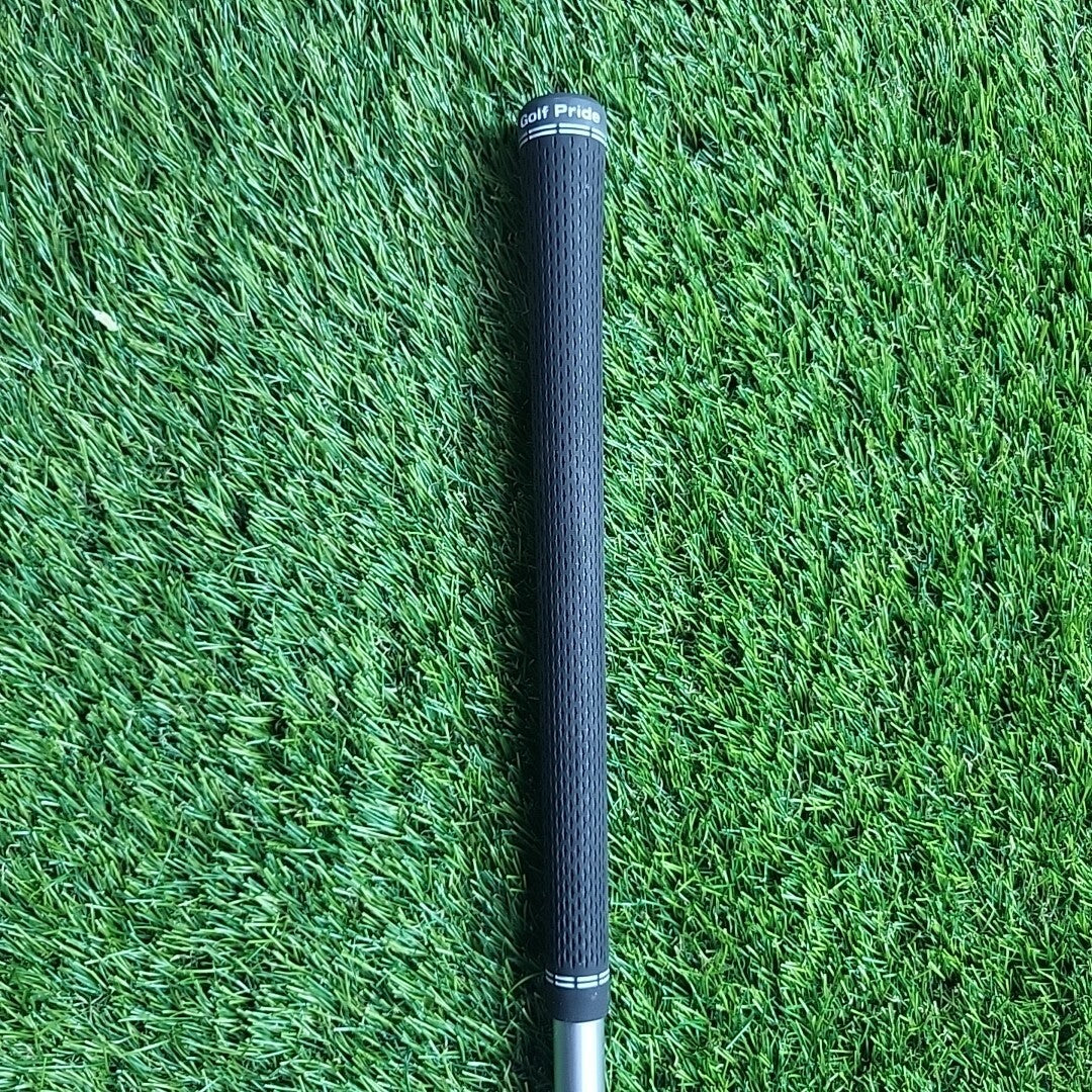 Mitsubishi MMT Hybrid Shaft Regular Flex Titleist Adapter 40.25 Inches