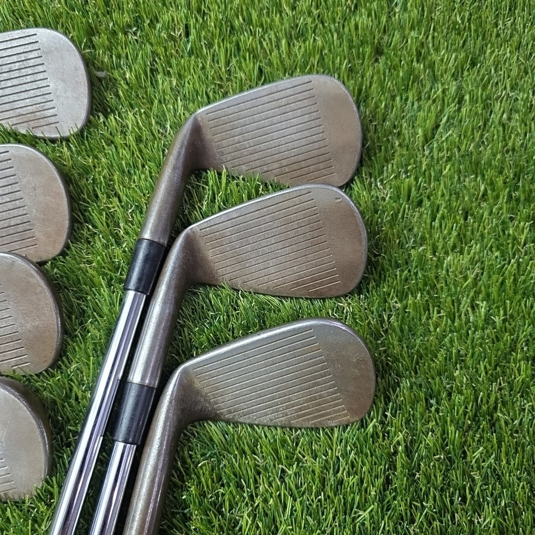 Taylormade P7mc Raw Iron Set 4-PW KBS Tour Stiff Flex Shafts *RARE*