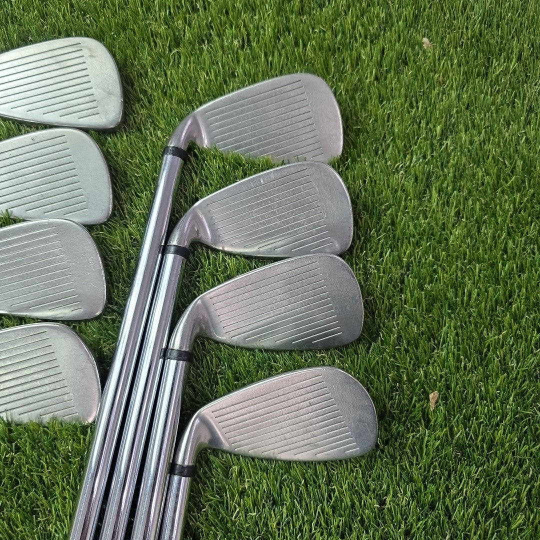 Wilson Deep Red Iron Set 3-PW Regular Flex Shaft +1.5 Inches 