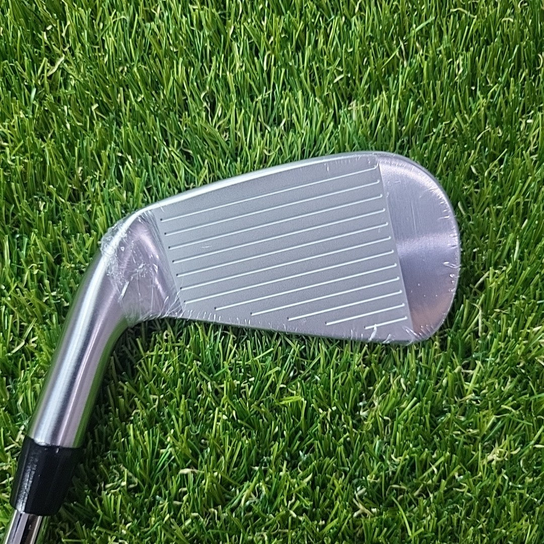 Titleist T100 2023 4 Iron AMT Tour White Stiff Flex *BRAND NEW*
