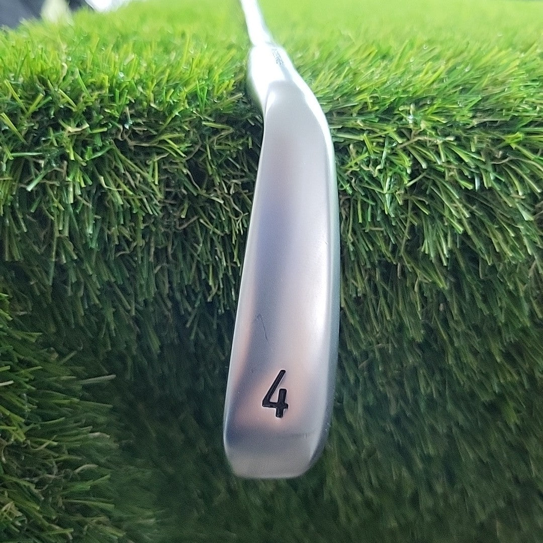 Callaway Apex Pro 24 4 Iron Dynamic Gold X100 Extra Stitt *MINT*