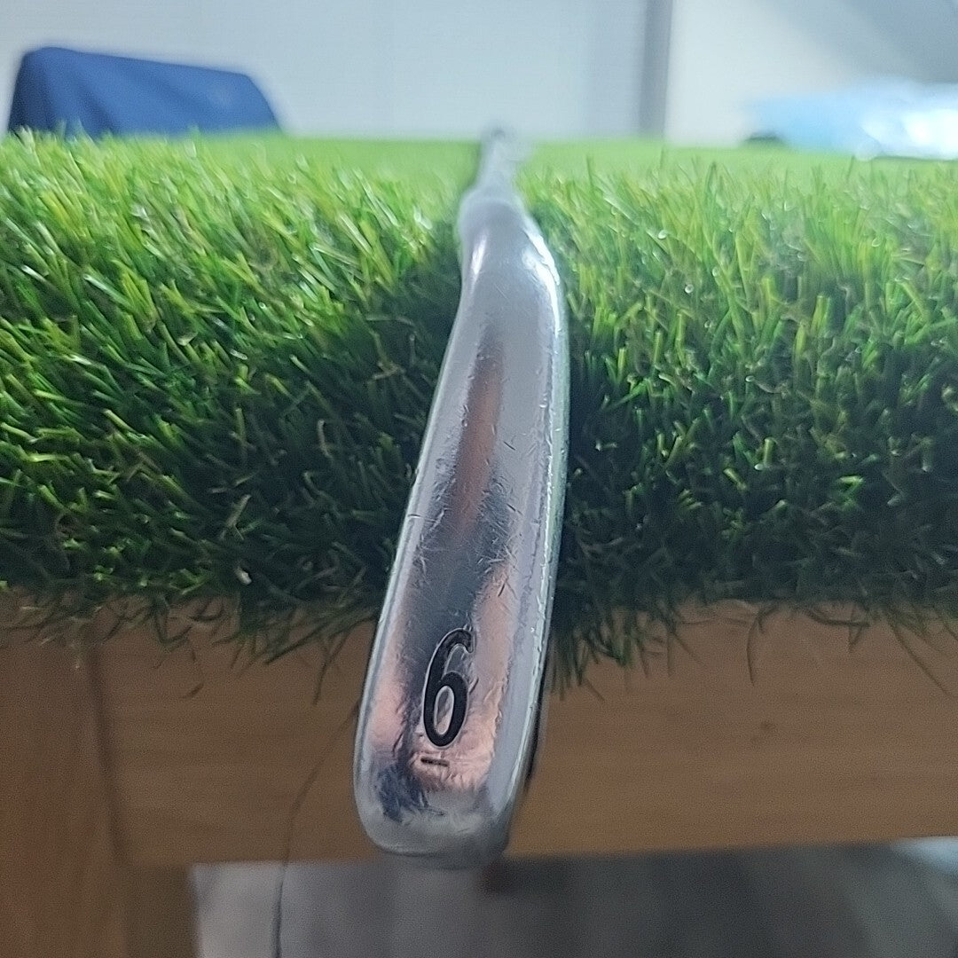 Titleist 716 AP2 6 Iron Standard Length Dynamic Gold Stiff Flex Shaft