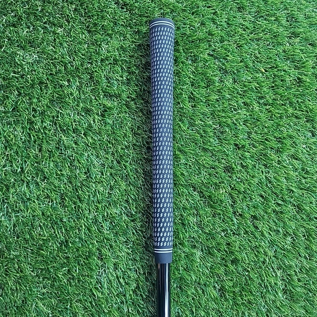 Wilson D9 Forged 6 Iron KBS $-Taper Lite Stiff Flex Black Shaft Midsize Grip