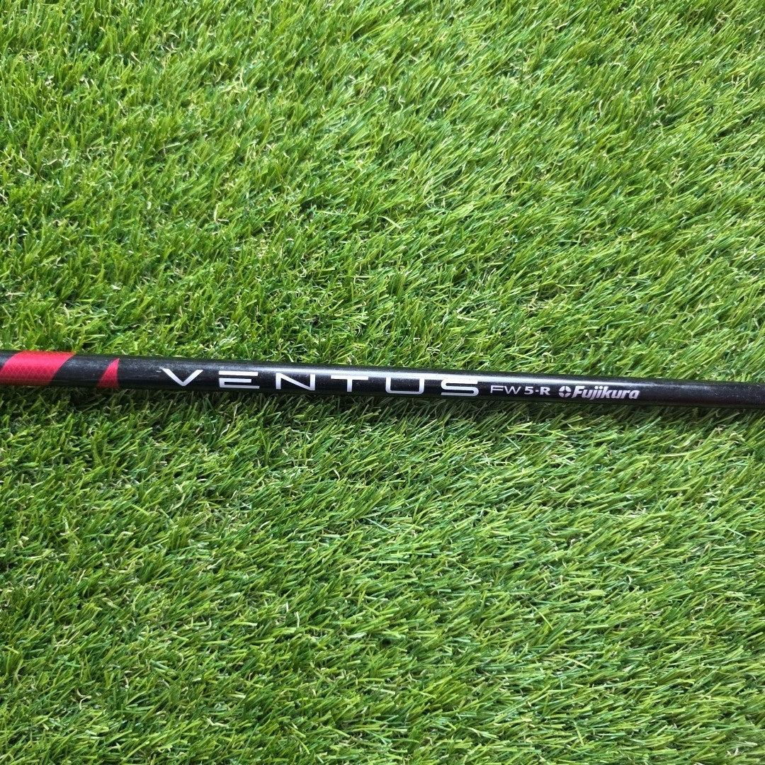 Taylormade Stealth 5 Wood 18 Degree Ventus 5R Regular Flex Shaft *LEFT HANDED*