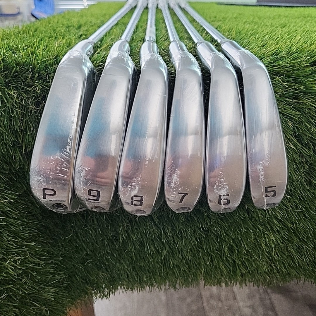 Cobra Forged Tec One Length Iron Set 5-PW 2022 Model $-Taper Lite Regular NEW