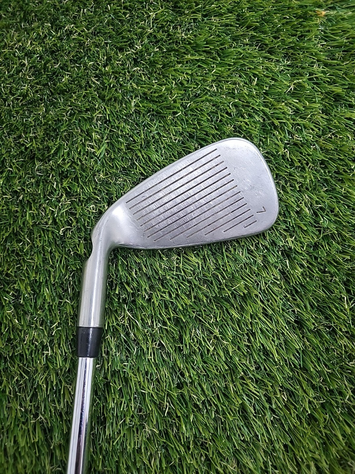 Ping G Series 7 Iron Red Dot AWT 2.0 Regular Flex Shaft