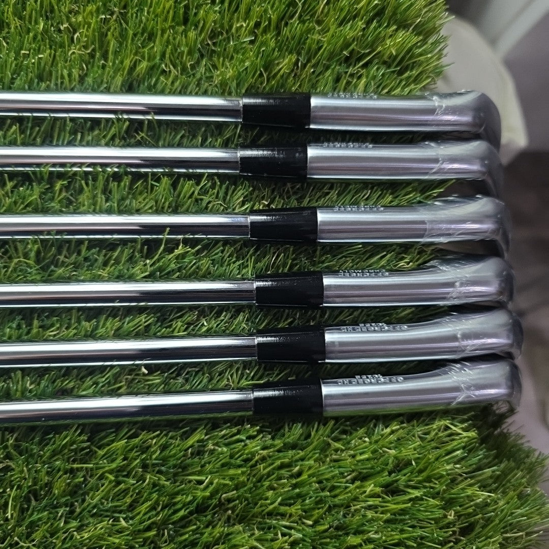 Mizuno Pro 245 Iron Set 5-PW Dynamic Gold 95 Stiff Flex Shaft *BRAND NEW*