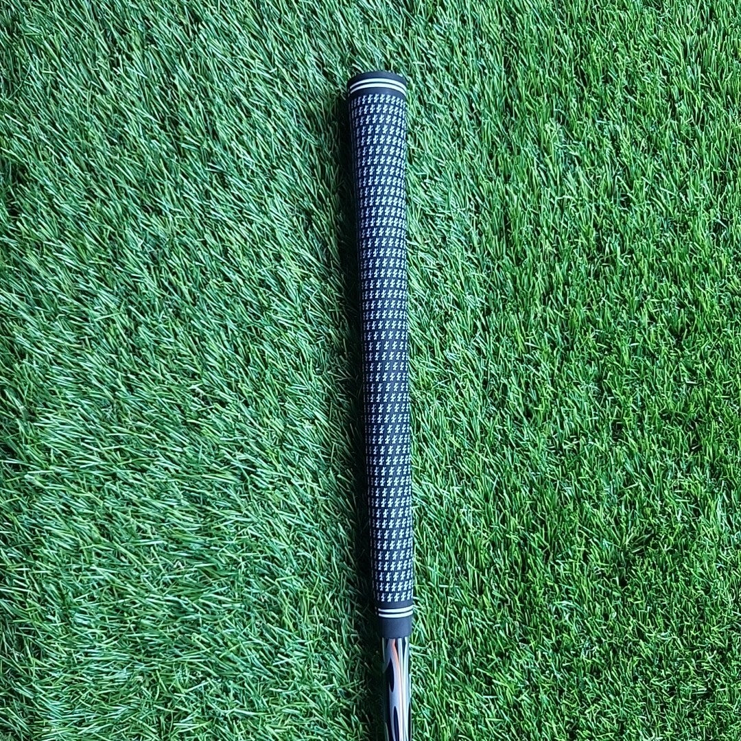 Cobra Biocell 60g Lite Flex Hybrid Shaft Cobra Adapter 38.75 Inches Midsize Grip