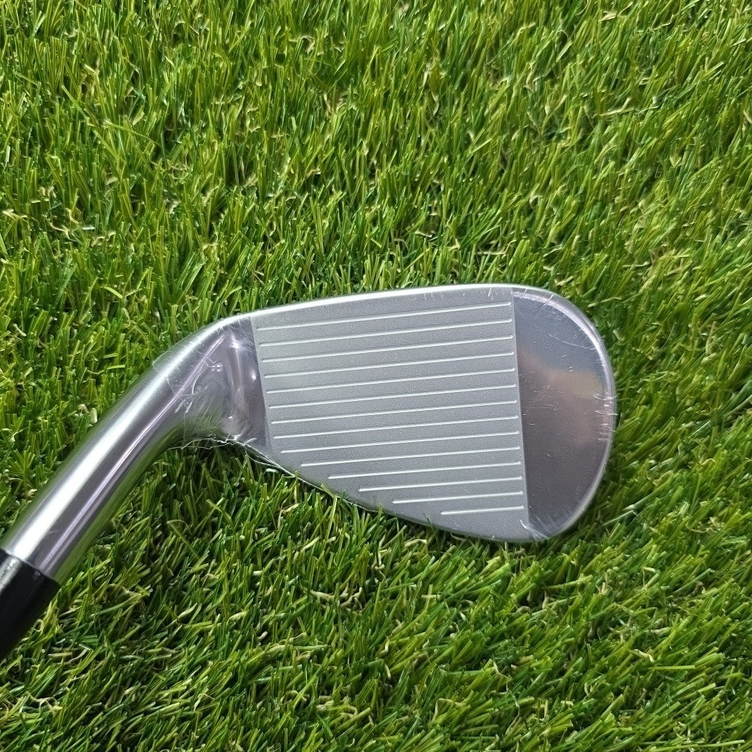Titleist T350 53 Degree Wedge AMT Red Stiff Flex Shaft *BRAND NEW*