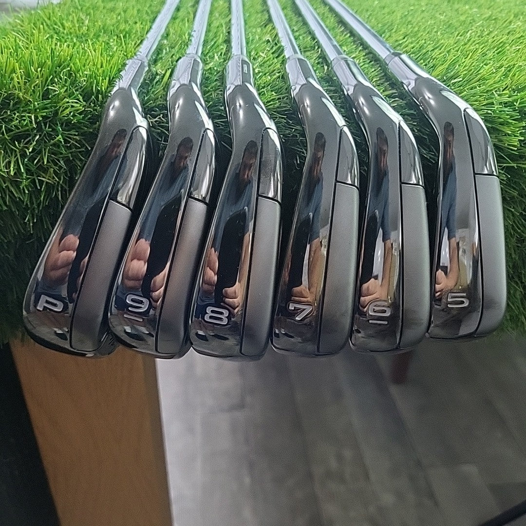 Callaway Big Bertha 2023 Iron Set 5-PW Elevate MPH 85 Stiff Flex Shafts