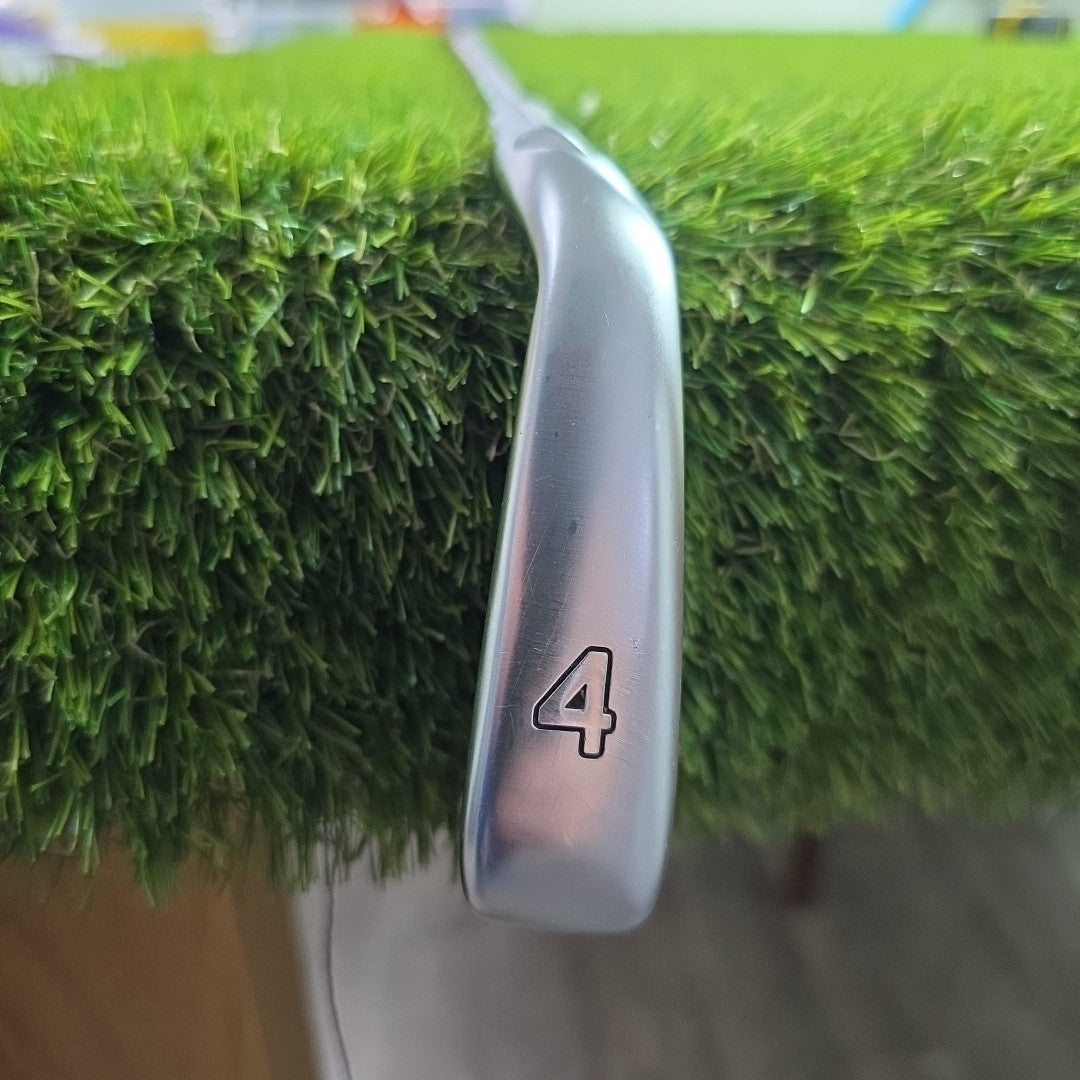 Ping i210 4 Iron Black Dot KBS Tour 110 Regular New Midsize Grip *VGC*