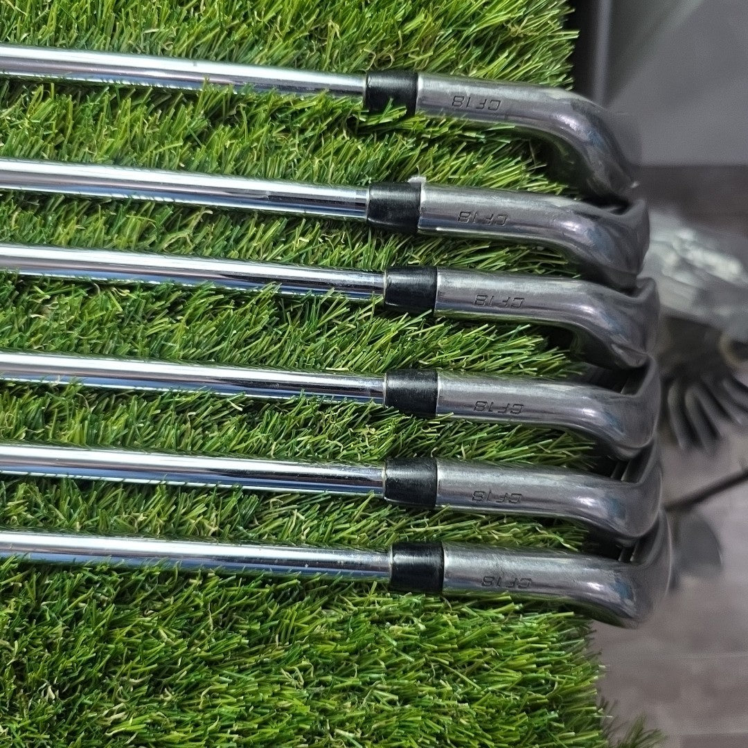 Callaway Rogue X Iron Set 5-PW XP95 Regular Flex Shafts *LEFT HANDED*