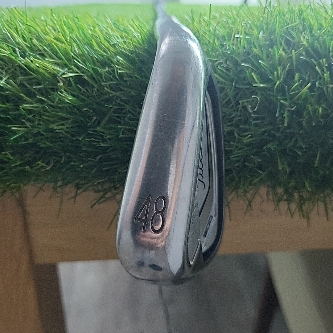 Titleist T300 Gap Wedge 48 Degree AMT Red Regular Flex Shaft