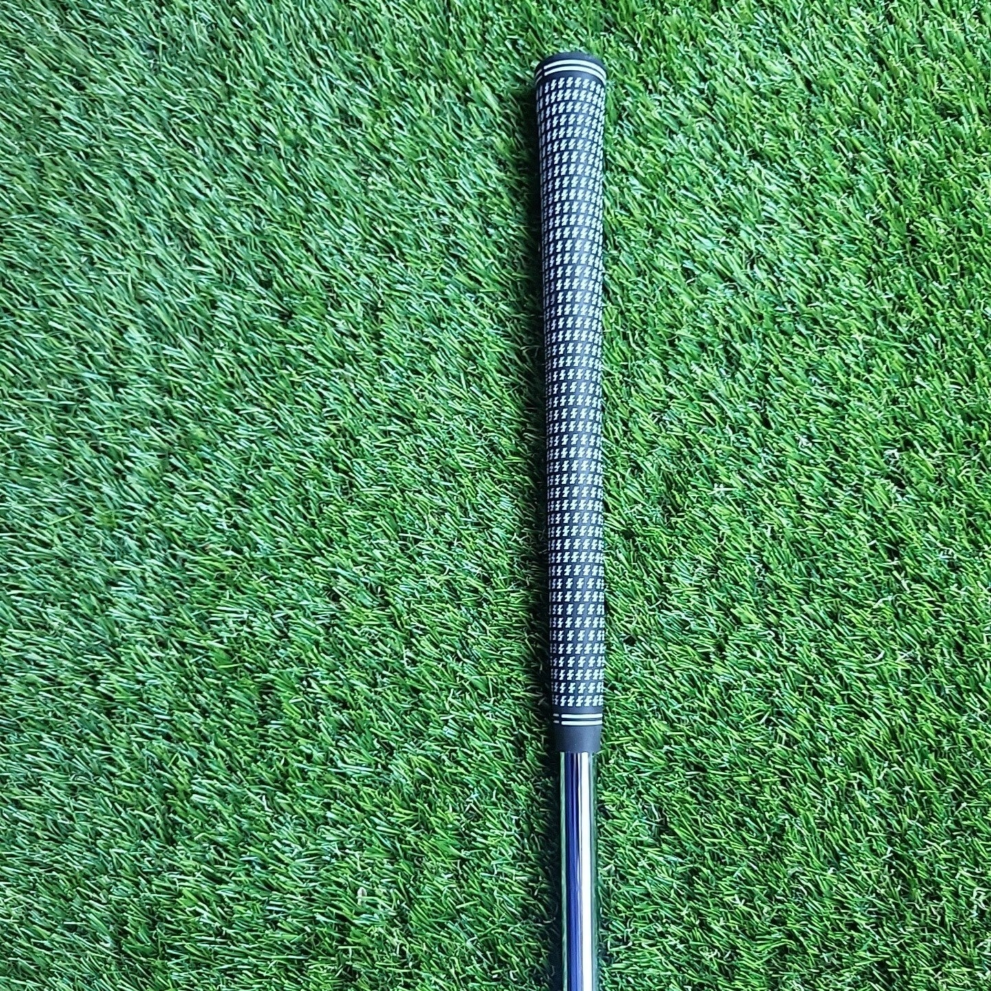 Cobra F9 One Length 9 Iron KBS Tour 90 Regular Flex Shaft