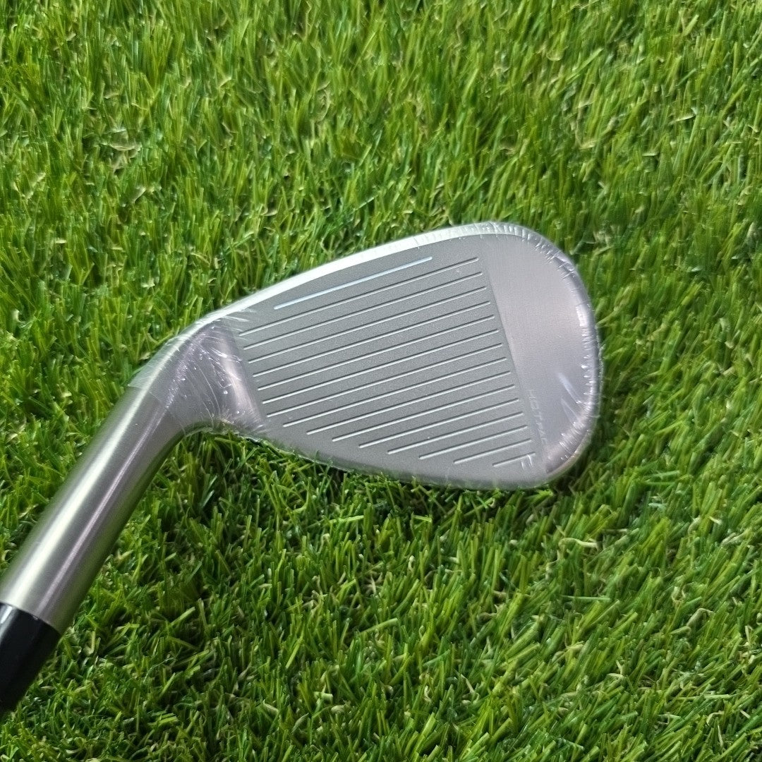 Cobra Air X 2.0 Sand Wedge Ultralite 45 Senior Flex Graphite Shaft *BRAND NEW*