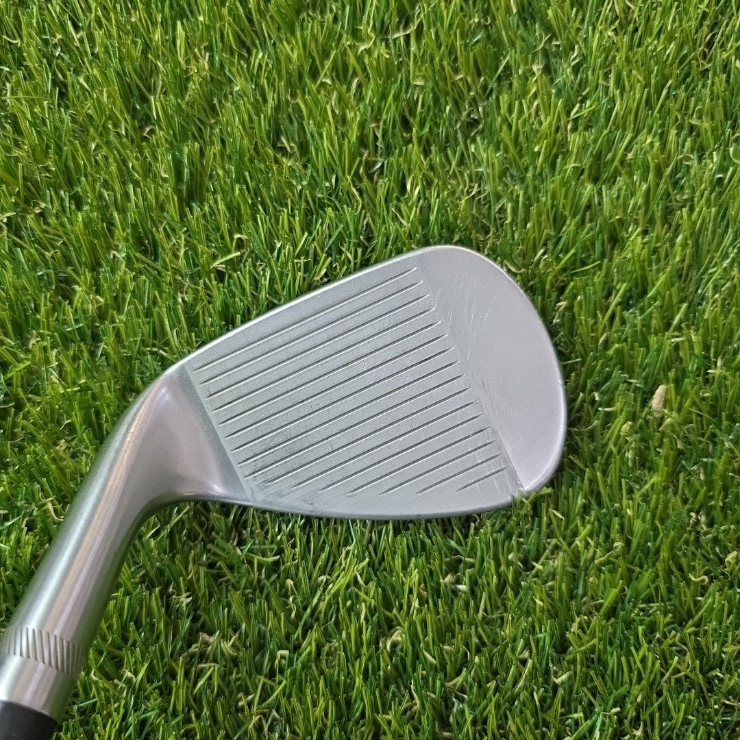 Titleist Sm10 48 Degree Project X LS 120g 6.0 Stiff Shaft Midsize Grip