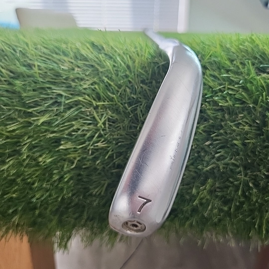 Cobra LTDx One Length 7 Iron KBS $-Taper 110 Shaft Midsize Grip