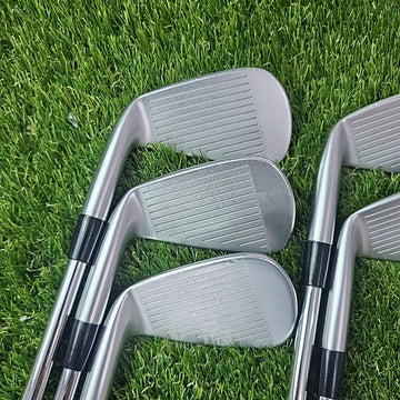 Mizuno JPX 923 Tour Iron Set 6-PW Project X 6.5 Extra Stiff Shafts