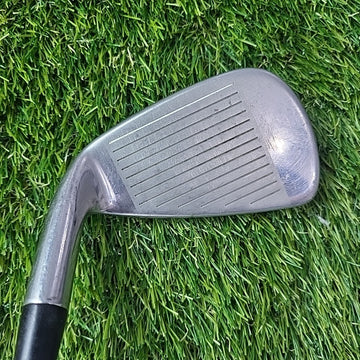 Cleveland Launcher HB Pitching Wedge Dynamic Gold Regular Flex Midsize Grip 
