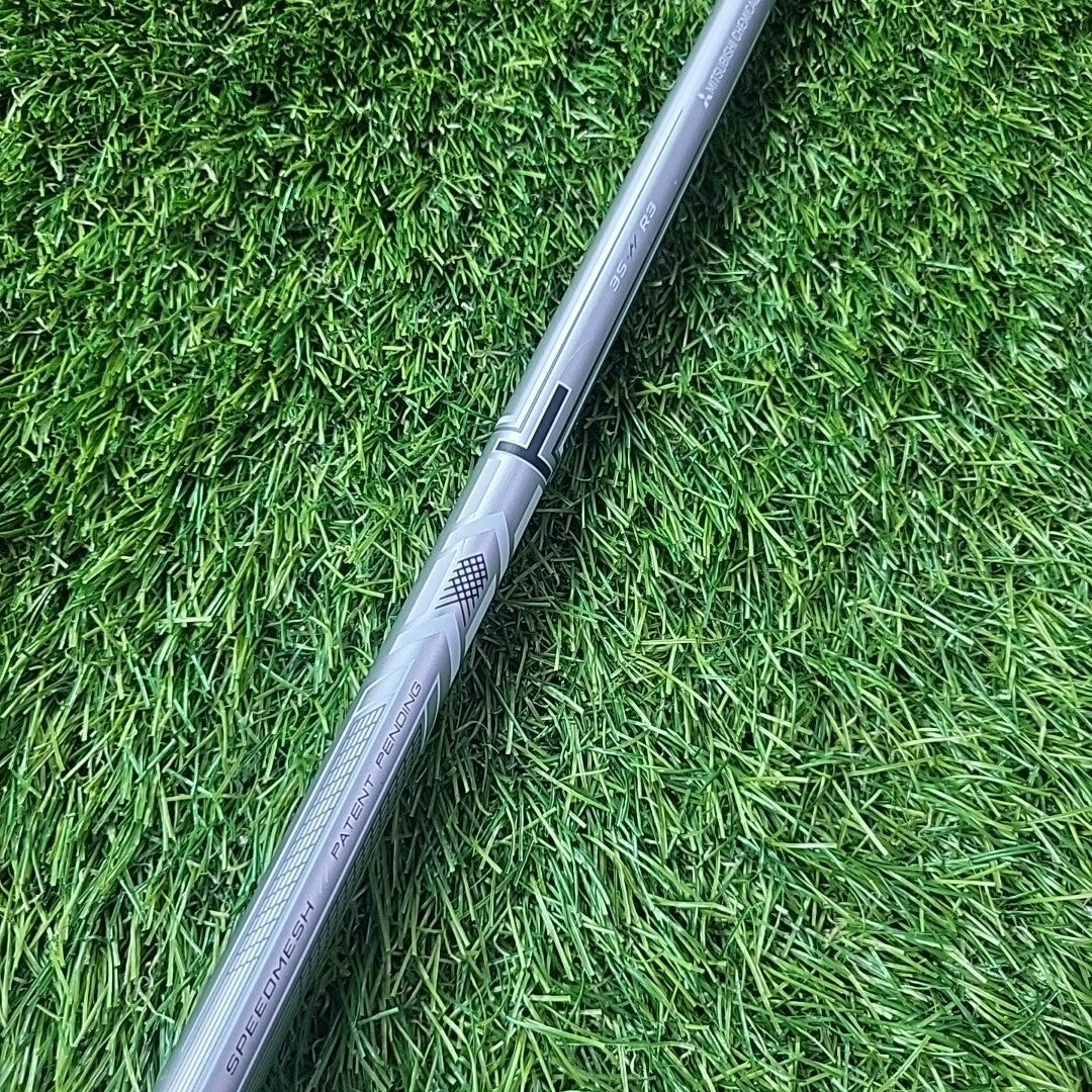 Mitsubishi MMT Hybrid Shaft Regular Flex Titleist Adapter 40.25 Inches