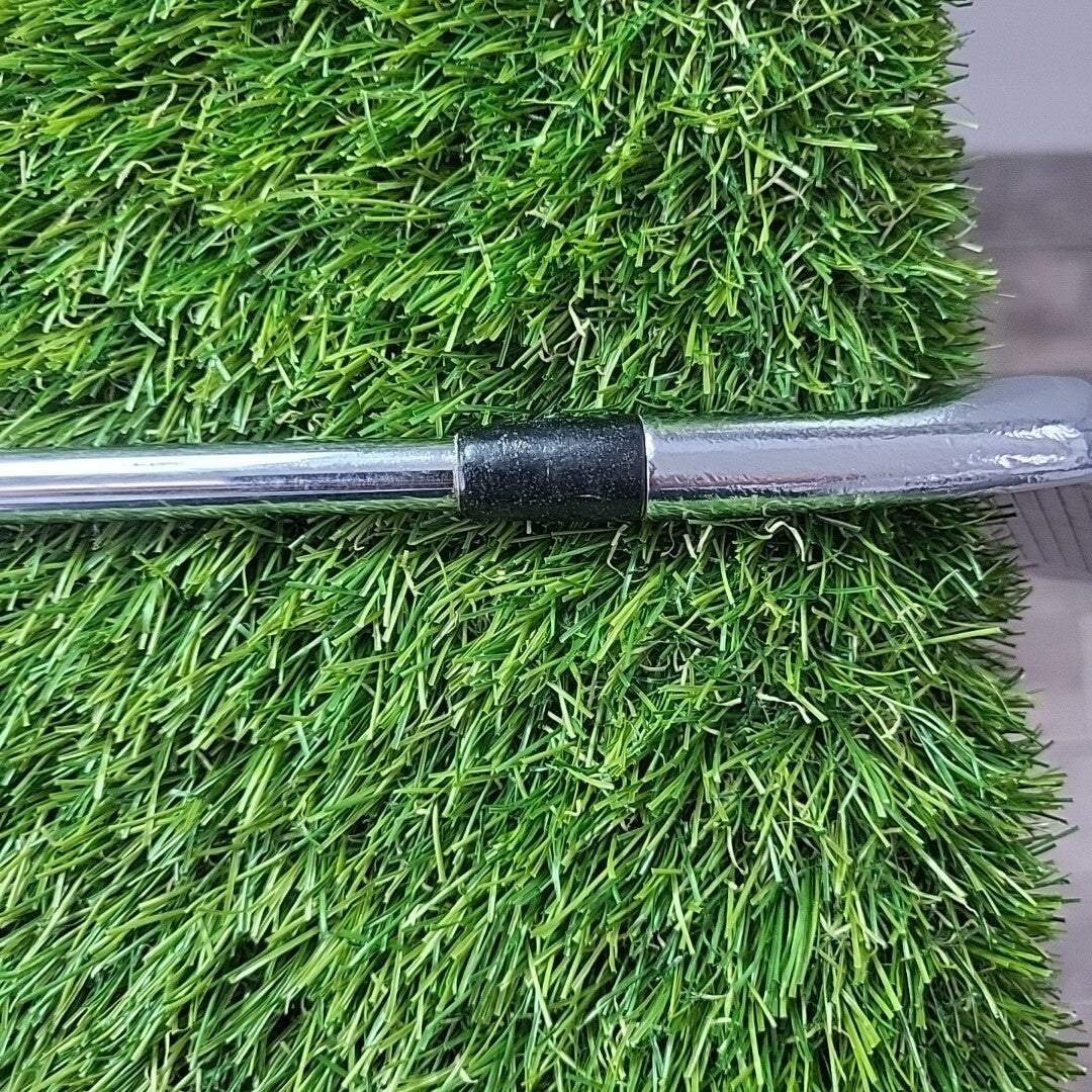 Titleist AP2 4 Iron Dynamic Gold Stiff Flex Shaft Midsize Grip