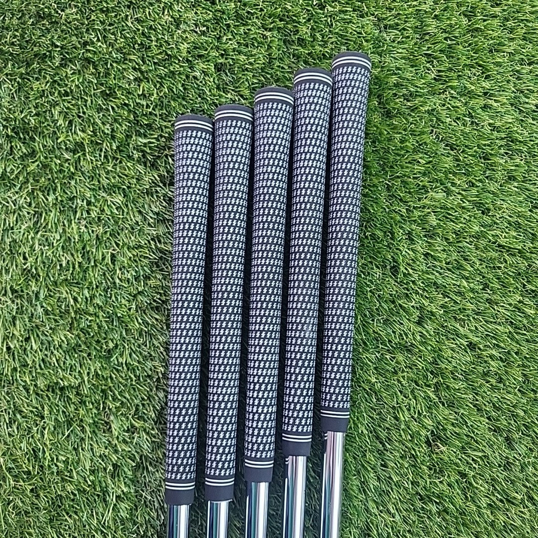 Mizuno JPX 923 Tour Iron Set 6-PW Project X 6.5 Extra Stiff Shafts