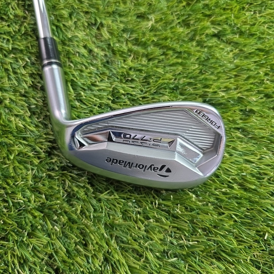 Taylormade P770 Gap Wedge "A" KBS Tour 90 Stiff Shaft Midsize Grip