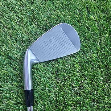 Cobra King CB 4 Iron 2023 Modus Tour 120 Extra Stiff Shaft