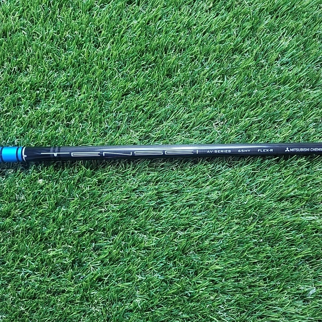 Titleist TSr2 4 Hybrid 21 Degree Tensei Regular Flex Left Handed