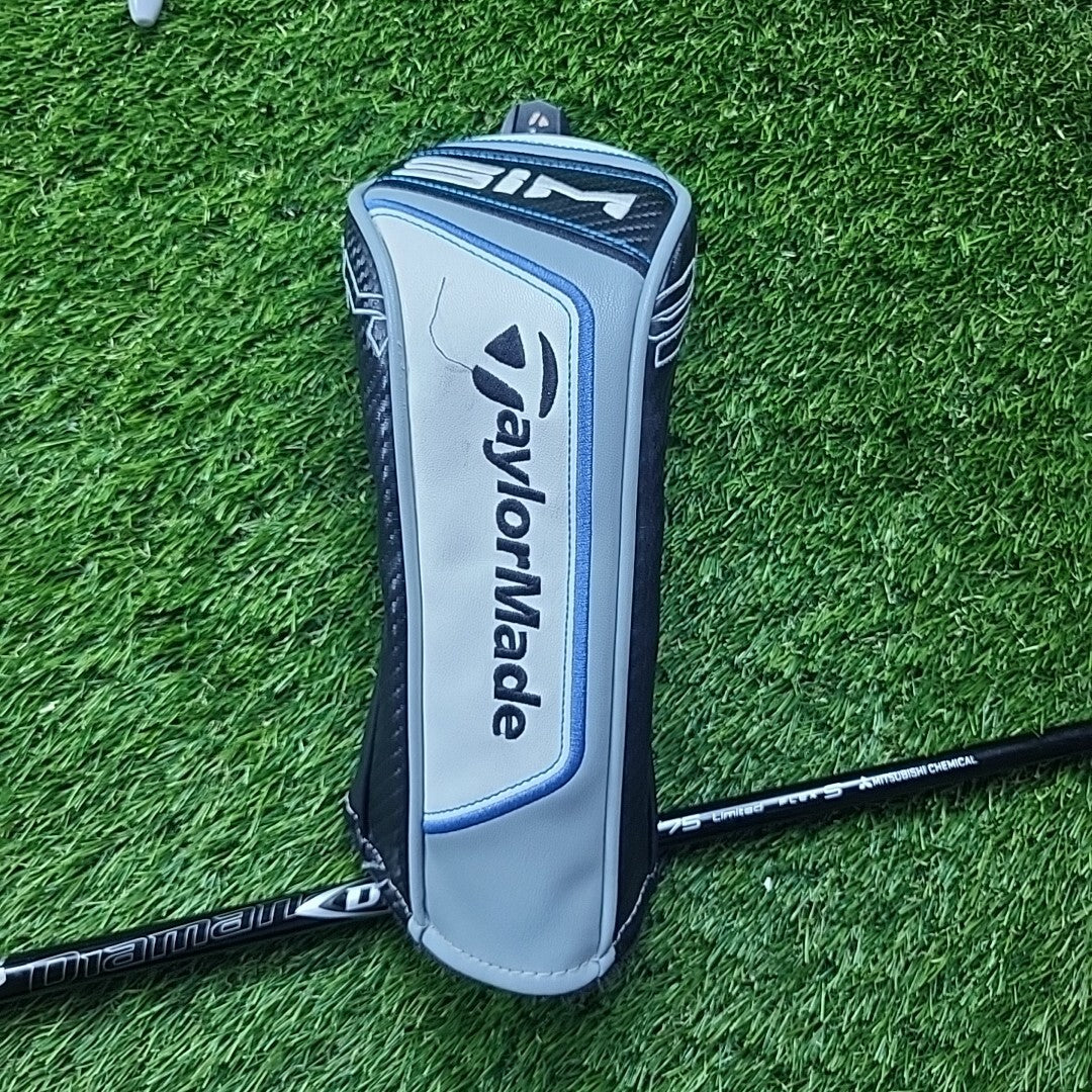 Taylormade Sim Titanium 3 Wood 15 Degree Diamana 75 Stiff Shaft Midsize Grip