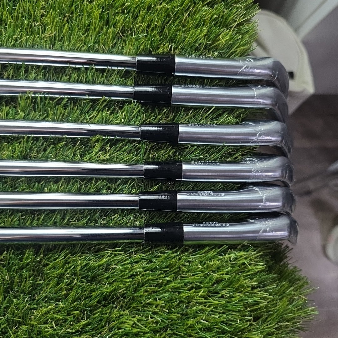 Mizuno Pro 245 Iron Set 5-PW Dynamic Gold 105 Regular Flex Shaft *BRAND NEW*
